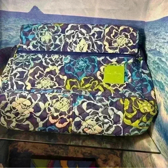 Vera Bradley Katalina Blues Floral Messenger Shoulder Backpack with Buckle - Picture 8 of 14